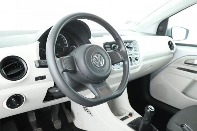 Volkswagen Up! image 4