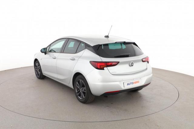 Opel Astra image 9