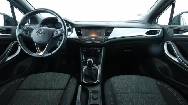 Opel Astra image 7
