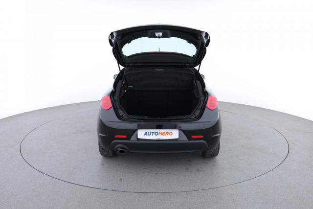 Alfa Romeo Giulietta image 1