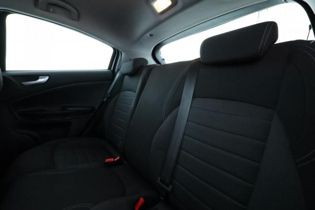 Alfa Romeo Giulietta image 6