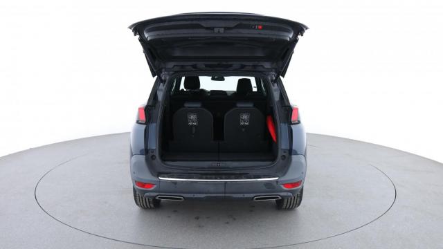 Peugeot 5008 image 9