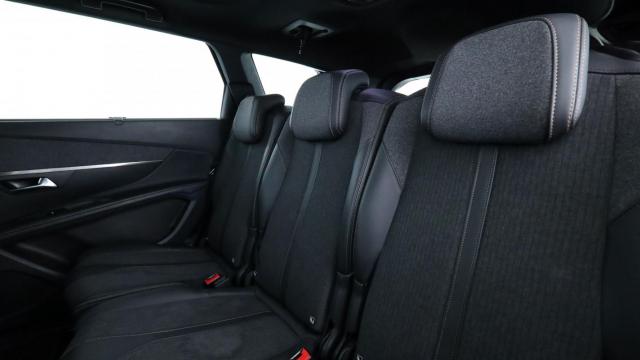 Peugeot 5008 image 6