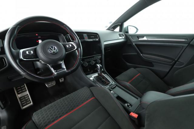 Volkswagen Golf image 7