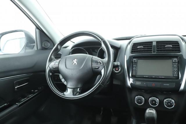 Peugeot 4008 image 9