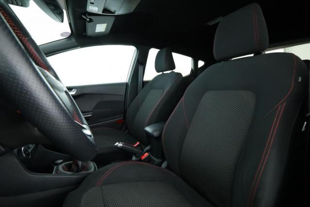 Ford Fiesta image 1