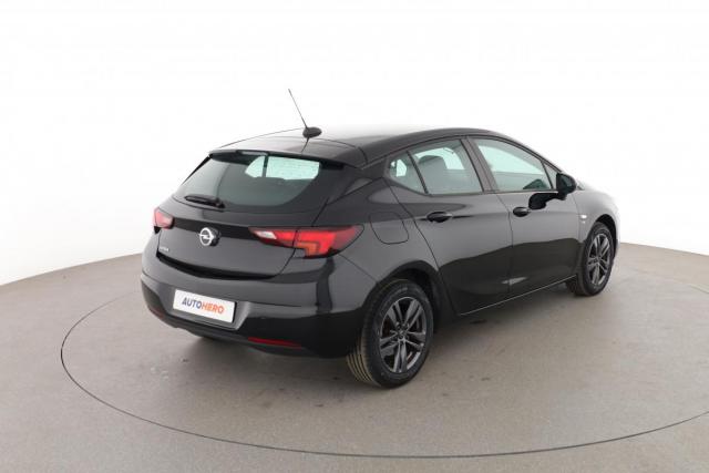 Opel Astra image 6