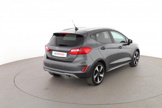 Ford Fiesta image 2