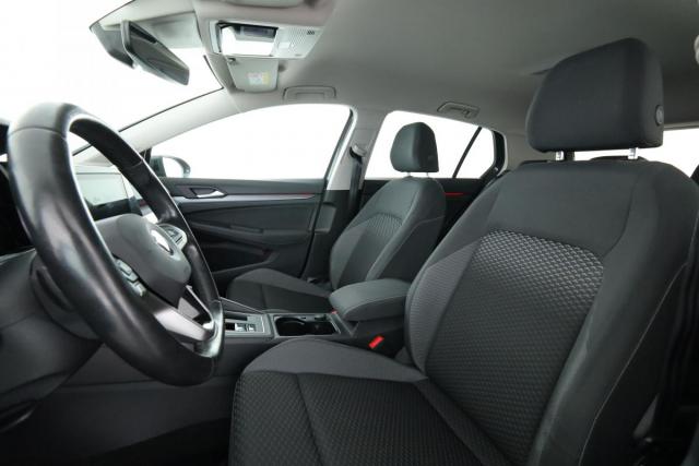 Volkswagen Golf image 8