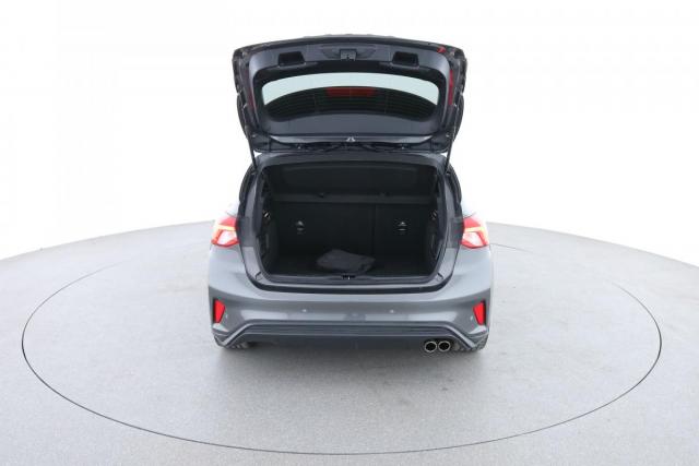 Ford Focus image 7