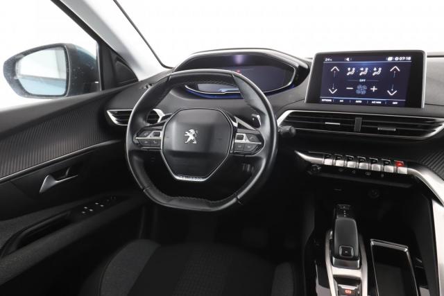 Peugeot 5008 image 9