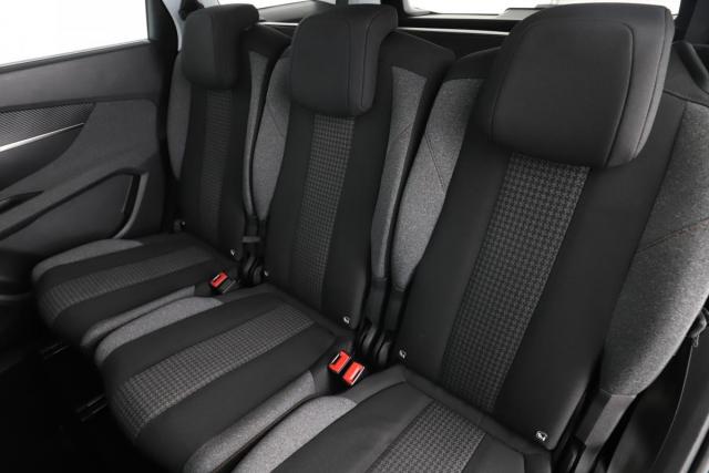 Peugeot 5008 image 7
