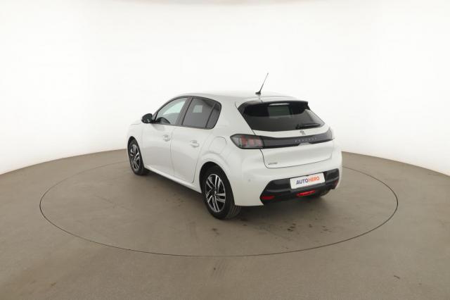 Peugeot 208 image 5