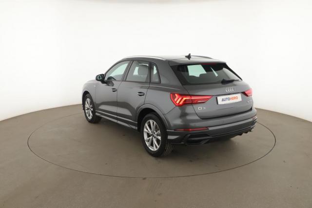 Audi Q3 image 2