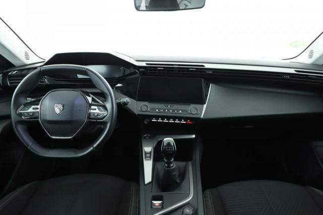 Peugeot 308 image 1