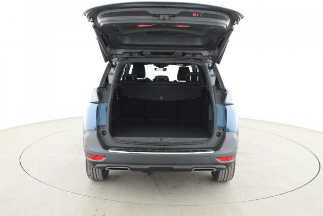 Peugeot 5008 image 2
