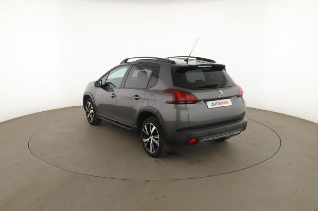 Peugeot 2008 image 3