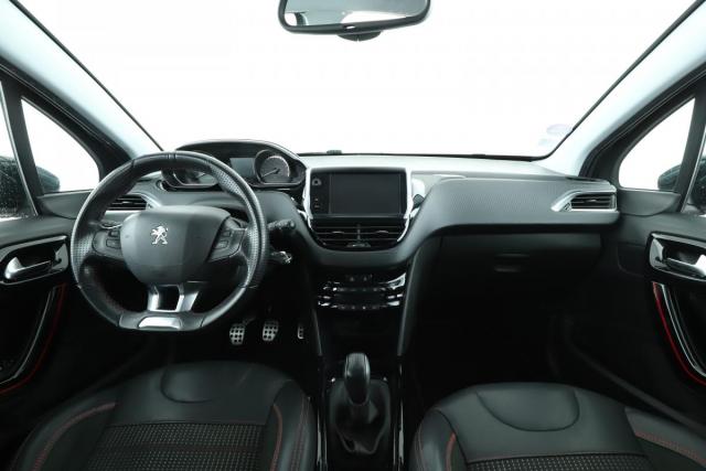 Peugeot 2008 image 7