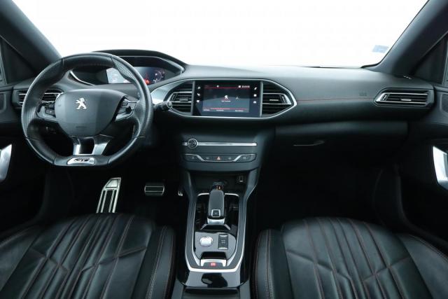Peugeot 308 image 1