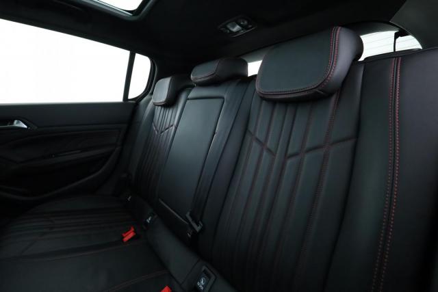 Peugeot 308 image 6