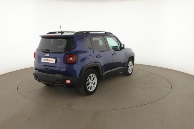 Jeep Renegade image 9