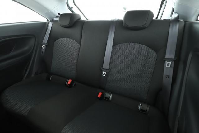 Opel Corsa image 8