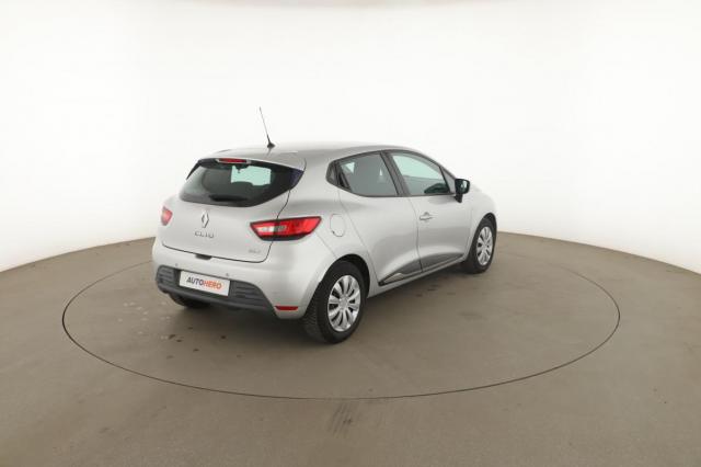 Renault Clio image 2