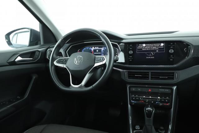 Volkswagen T-Cross image 2