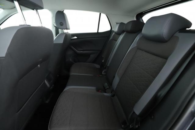 Volkswagen T-Cross image 1