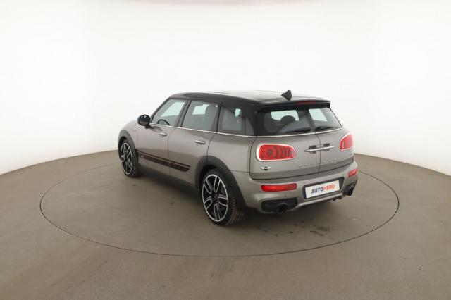 Mini Clubman image 5