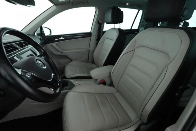 Volkswagen Tiguan image 8