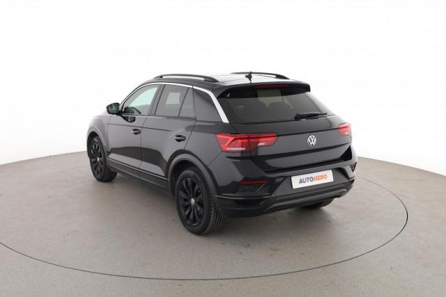 Volkswagen T-Roc image 6