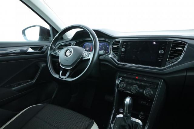 Volkswagen T-Roc image 9