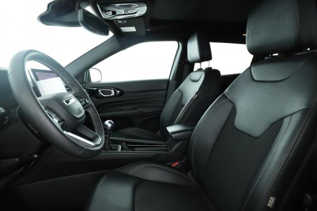 Jeep Compass image 2