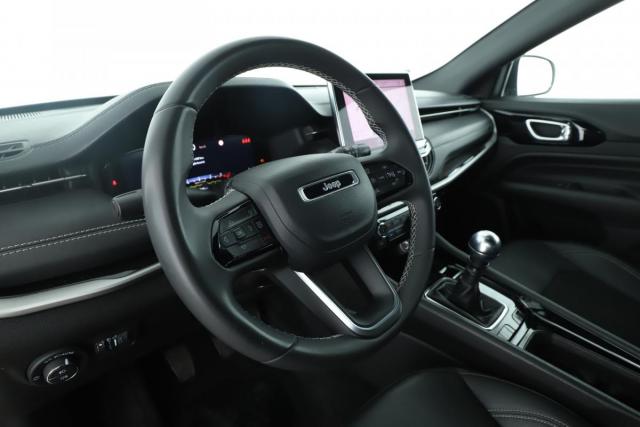 Jeep Compass image 4