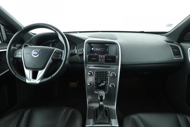 Volvo Xc60 image 8