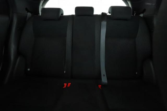 Nissan Juke image 8
