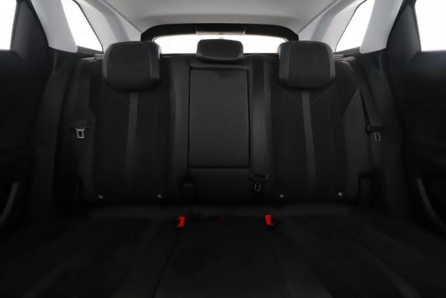 Peugeot 3008 image 9