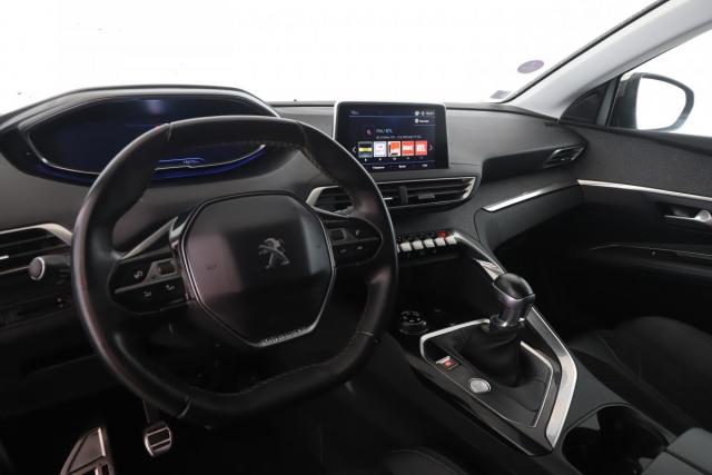Peugeot 3008 image 8
