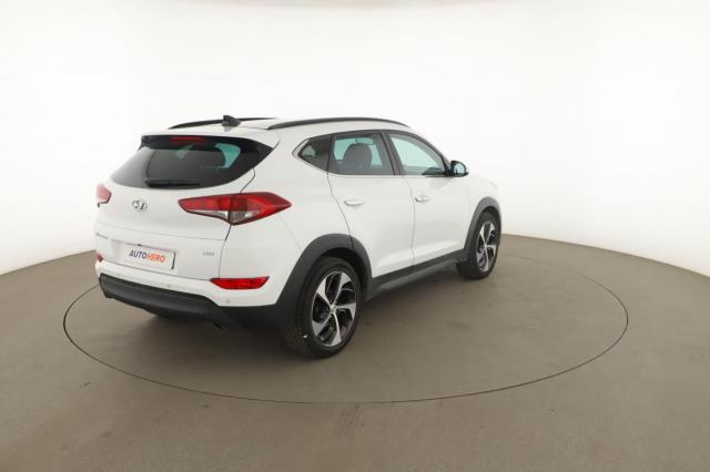Hyundai Tucson image 3