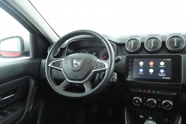 Dacia Duster image 3