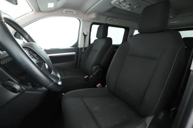 Opel Zafira Life image 9