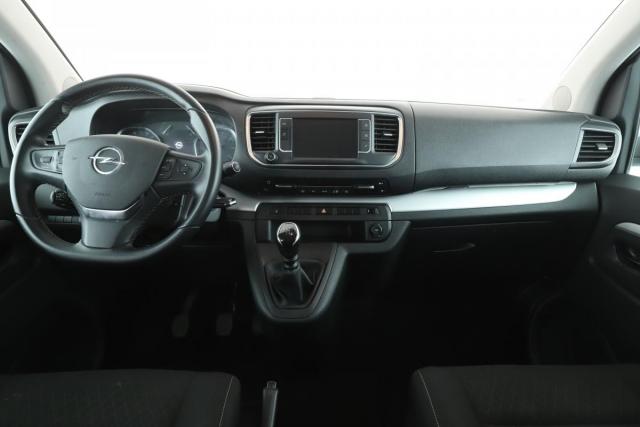 Opel Zafira Life image 3