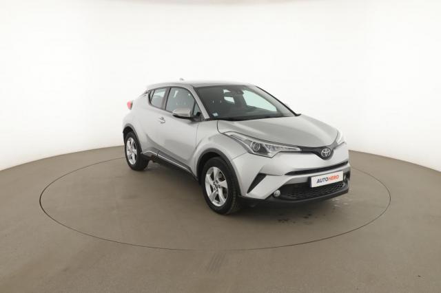 Toyota C-Hr image 9