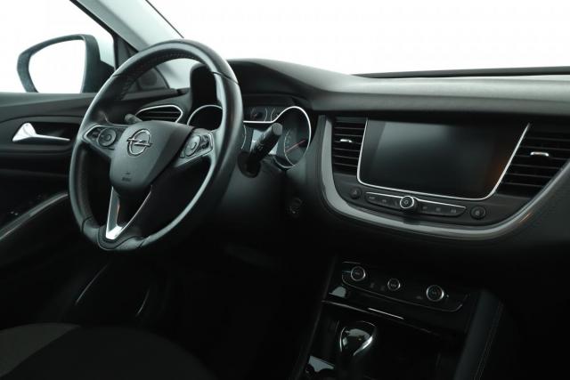 Opel Grandland X image 1