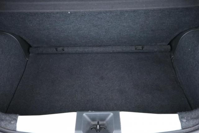 Nissan Micra image 8