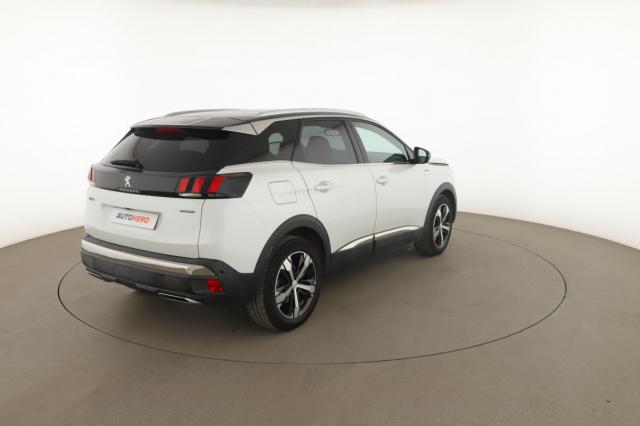 Peugeot 3008 image 2