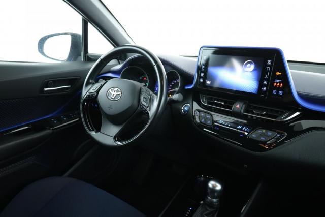 Toyota C-Hr image 1