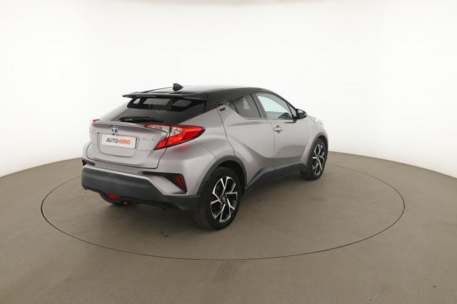 Toyota C-Hr image 5