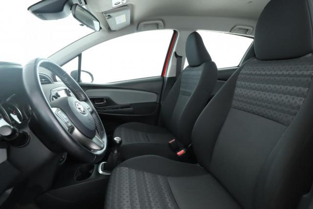 Toyota Yaris image 5